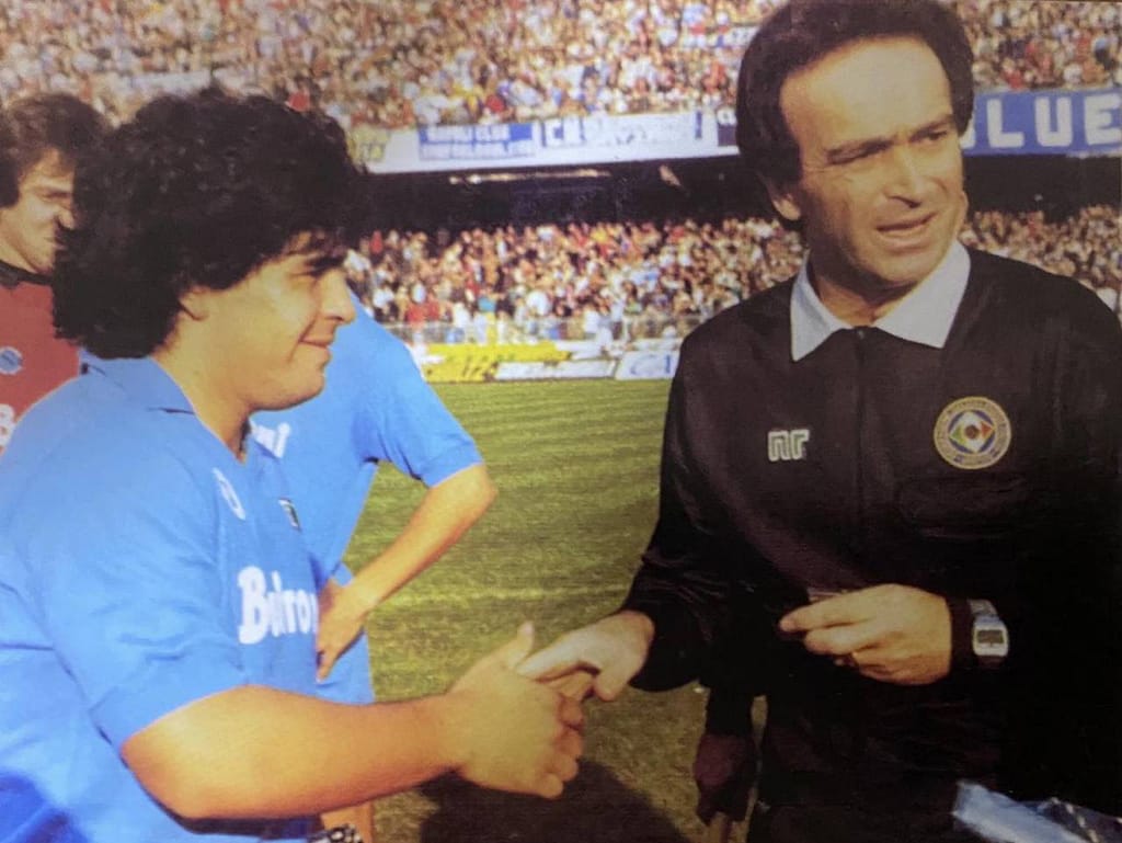 Mattei con Maradona